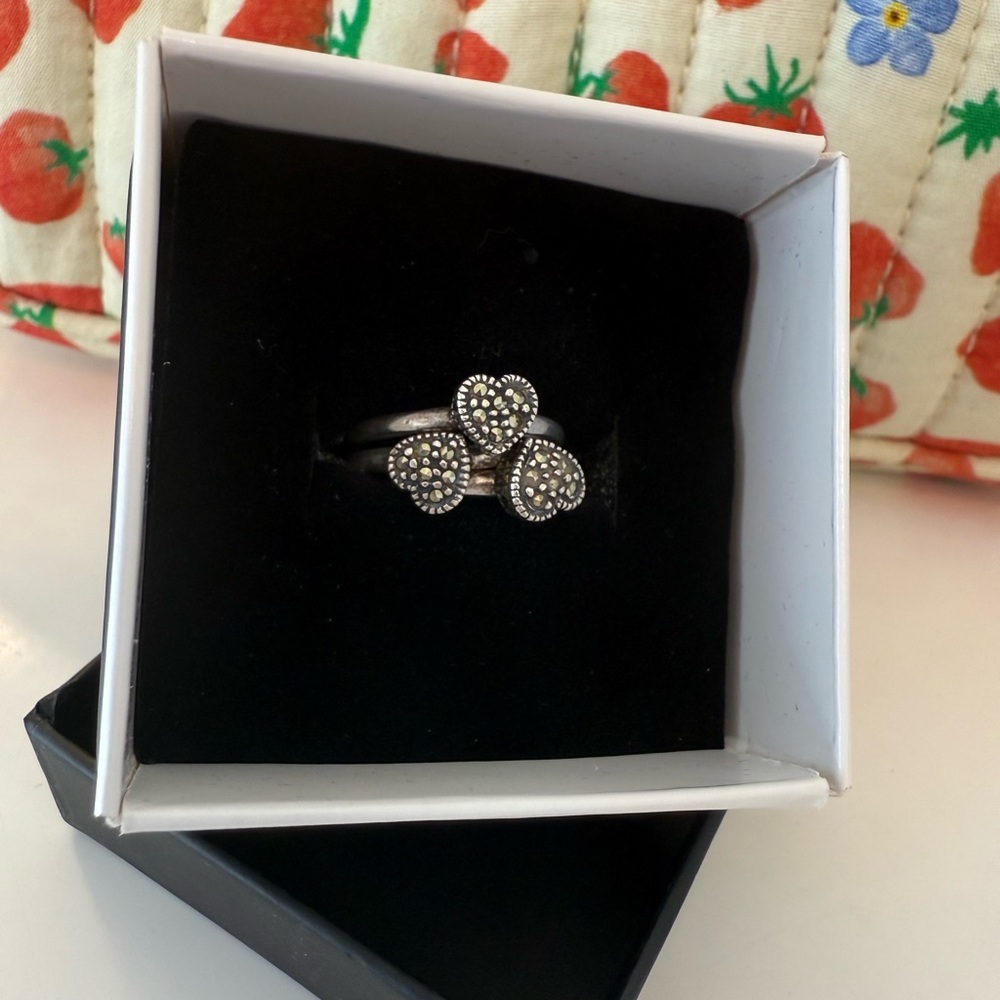 Vintage Judith Jack Sterling Silver Marcasite three heart ring stackable sz 5